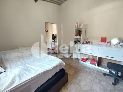 Casa com 1 Quarto à venda, 270m² no Shopping Park, Uberlândia