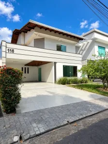 Casa de Condomínio com 3 Quartos à venda, 235m² no Flores, Manaus
