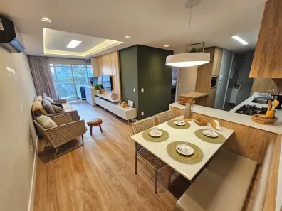 Apartamento com 2 Quartos para alugar, 70m² no Jurerê, Florianópolis