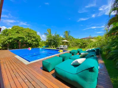 Casa de Condomínio com 6 Quartos para venda ou aluguel, 300m² no Praia do Forte, Mata de São João
