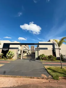 Casa de Condomínio com 3 Quartos para alugar, 167m² no Jardim Veraneio, Campo Grande