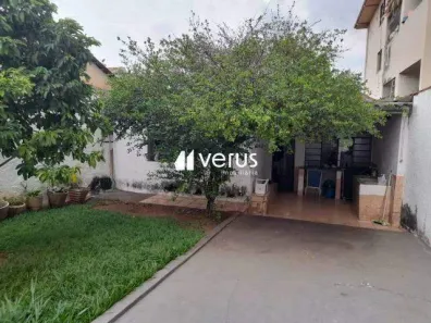 Casa com 4 Quartos à venda, 180m² no Centro, Uberlândia