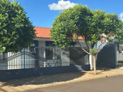 Casa com 2 Quartos à venda, 75m² no Jardim Oásis, Maringá