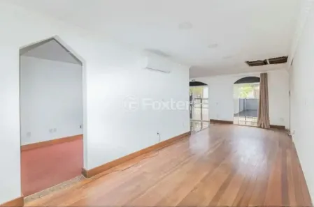 Imóvel Comercial com 4 Quartos à venda, 202m² no Jardim Botânico, Porto Alegre