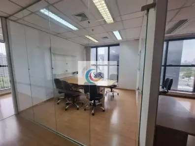 Sala Comercial para alugar, 182m² no Vila Olímpia, São Paulo