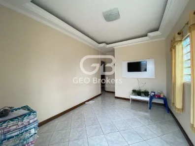 Sobrado com 4 Quartos à venda, 231m² no Centro, Jacareí
