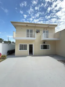 Sobrado com 3 Quartos à venda, 245m² no Chácara dos Pinheiros, Cuiabá