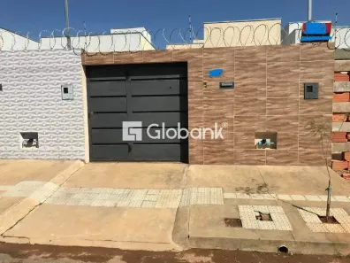 Casa com 2 Quartos à venda, 50m² no Acácias, Montes Claros