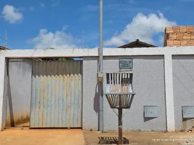 Casa com 2 Quartos à venda, 150m² no Cidade Industrial Fracaroli, Luziânia