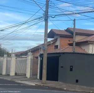 Casa com 3 Quartos à venda, 310m² no Jardim Santa Rosália, Sorocaba