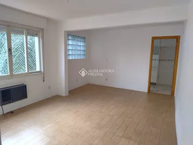 Apartamento com 2 Quartos à venda, 71m² no Passo da Areia, Porto Alegre