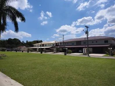 Casa de Condomínio com 3 Quartos para alugar, 120m² no Liberdade, Resende