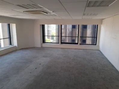 Sala Comercial para alugar, 400m² no Bela Vista, São Paulo