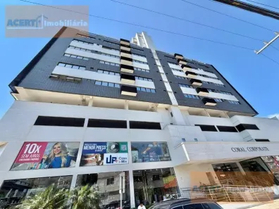 Sala Comercial à venda, 32m² no Coqueiros, Florianópolis