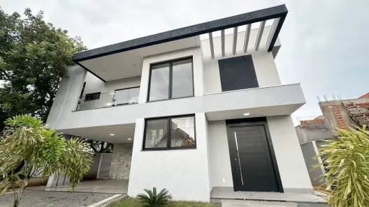 Sobrado com 4 Quartos à venda, 322m² no Plano Diretor Sul, Palmas