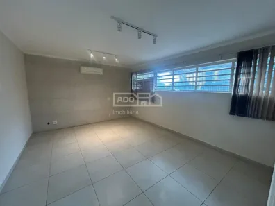 Casa com 2 Quartos para alugar, 183m² no Jardim Chapadão, Campinas