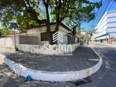Casa com 3 Quartos à venda, 180m² no Centro, Macaé