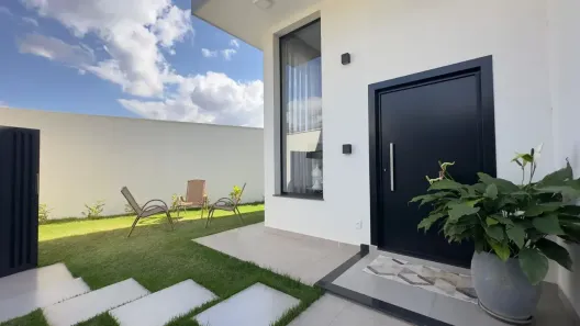 Casa com 3 Quartos à venda, 215m² no Jardim Colina, Uberlândia