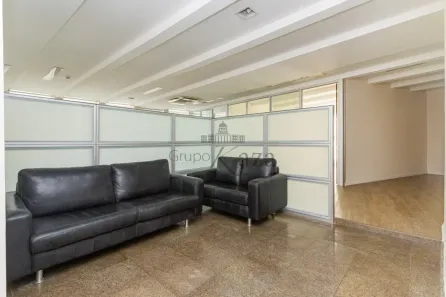 Prédio Comercial à venda, 200m² no Jardim Paulistano, São Paulo