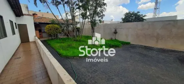 Lote/Terreno à venda, 250m² no Jardim Patrícia, Uberlândia