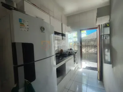 Casa com 2 Quartos à venda, 75m² no São Francisco, Serra