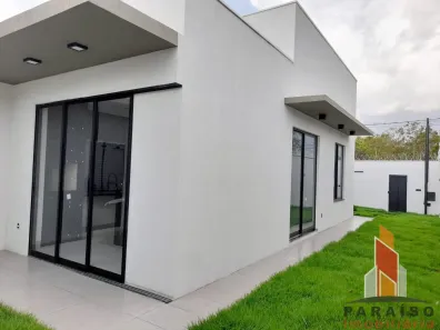 Casa com 3 Quartos à venda, 130m² no Jardim Europa, Uberlândia