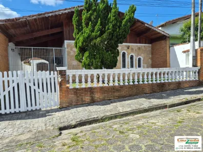 Casa com 3 Quartos à venda, 185m² no Centro, Peruíbe