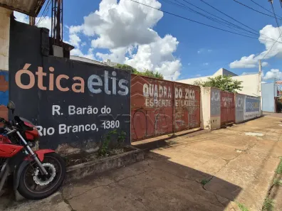 Fazenda/Sítio à venda, 1093m² no Centro, Sertãozinho