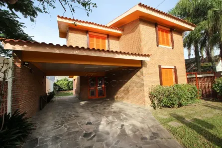 Casa com 4 Quartos para alugar, 400m² no Laranjal, Pelotas