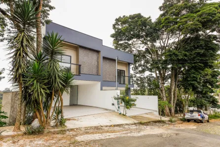 Casa com 3 Quartos à venda, 248m² no Parque Alto, Juiz de Fora