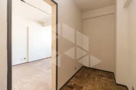 Ponto Comercial para alugar, 53m² no Centro Histórico, Porto Alegre