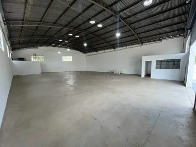 Galpão/Depósito/Armazém para alugar, 400m² no Centro, Rio das Pedras