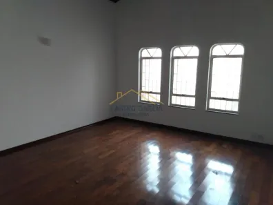 Casa com 3 Quartos para alugar, 271m² no Jardim Nossa Senhora de Fátima, Americana