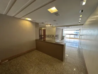 Apartamento com 3 Quartos para alugar, 198m² no Praia da Costa, Vila Velha