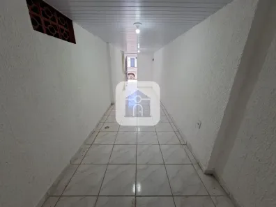Casa com 3 Quartos para alugar, 100m² no Nossa Senhora Aparecida, Uberlândia