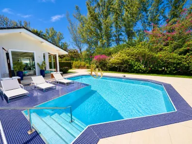 Casa com 5 Quartos para venda ou aluguel, 790m² no Barra da Tijuca, Rio de Janeiro