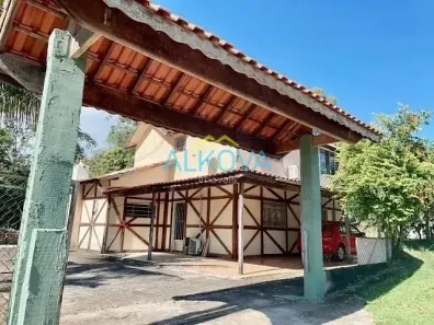Fazenda/Sítio com 3 Quartos à venda, 230m² no Vila São Geraldo, São José dos Campos