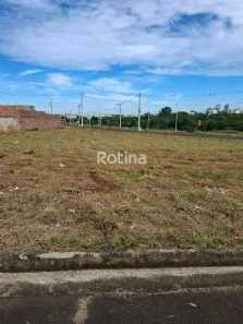 Lote/Terreno à venda, 250m² no Laranjeiras, Uberlândia