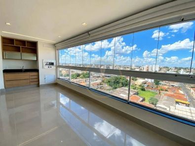 Apartamento com 3 Quartos à venda, 130m² no São Benedito, Uberaba