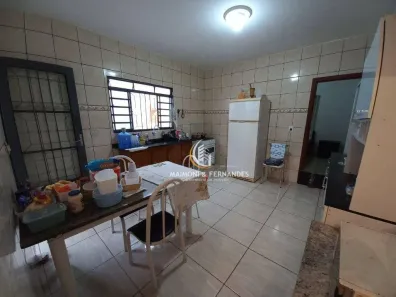 Casa com 2 Quartos à venda, 128m² no Jardim Alfredo Karan, Rio Claro