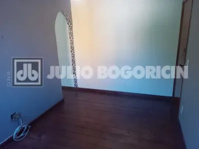 Apartamento com 2 Quartos à venda, 45m² no Pechincha, Rio de Janeiro