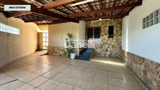 Casa com 3 Quartos à venda, 206m² no Cidade Jardim, Taubaté