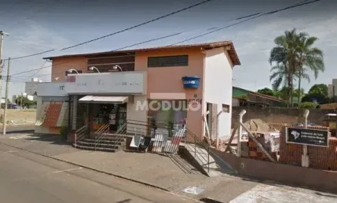 Ponto Comercial para alugar, 454m² no Santa Mônica, Uberlândia