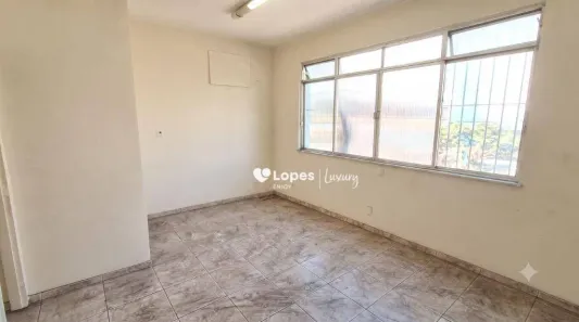 Ponto Comercial para alugar, 155m² no Vila Isabel, Rio de Janeiro
