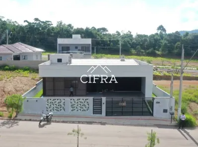 Casa com 3 Quartos à venda, 185m² no Centro, Agronômica