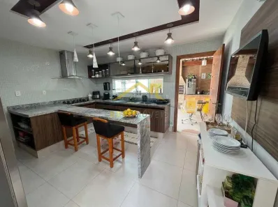 Casa de Condomínio com 4 Quartos à venda, 200m² no Buraquinho, Lauro de Freitas