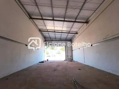 Galpão/Depósito/Armazém para alugar, 200m² no Santa Mônica, Uberlândia