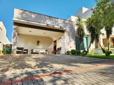 Casa de Condomínio com 3 Quartos à venda, 180m² no Esperança, Londrina
