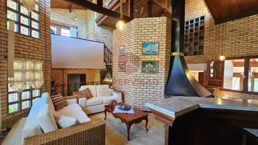 Casa com 3 Quartos à venda, 256m² no Pantanal, Florianópolis