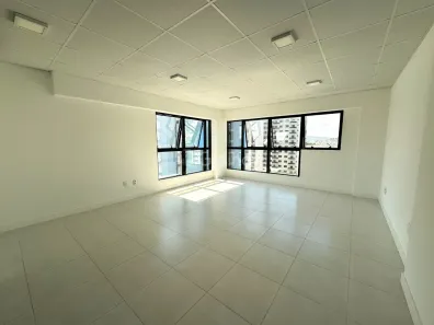 Sala Comercial à venda, 36m² no Campinas, São José
